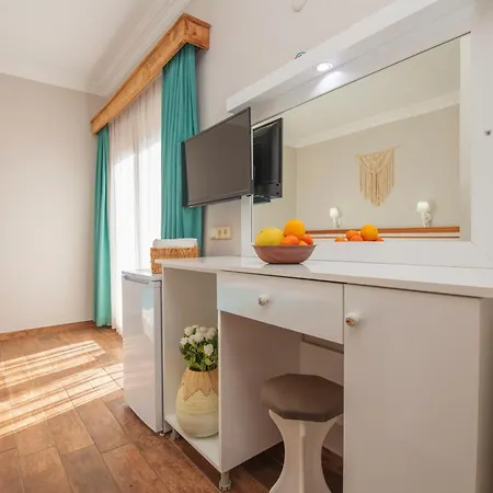 Hotel Manzara Non Alcoholic Family 3*
