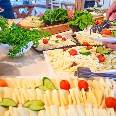 Manzara Non Alcoholic Family Hotel 3*